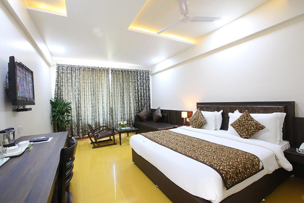 Shilpi Hill Resort Saputara Rom bilde
